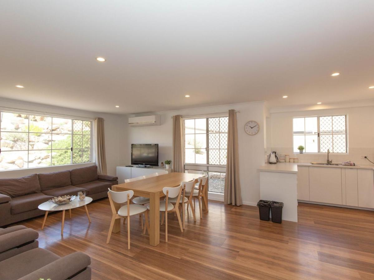 Oberlaken 2 125 Gippsland Street Джиндабайн Екстериор снимка
